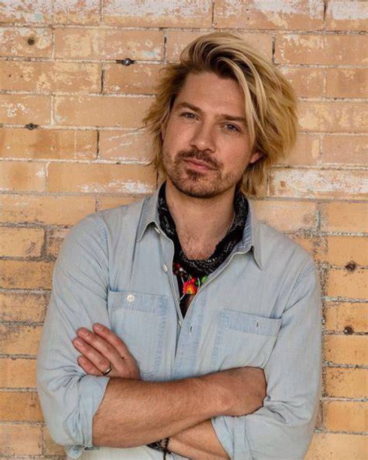 20 Pics Of Taylor Hanson And His Kids That Make Us Swoon Every Time