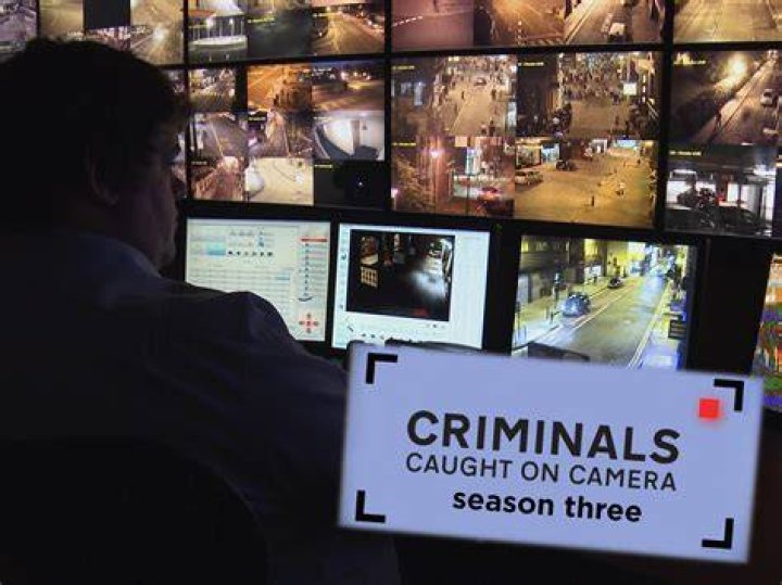 5 Criminals Caught on Camera in Most Unlikely Ways