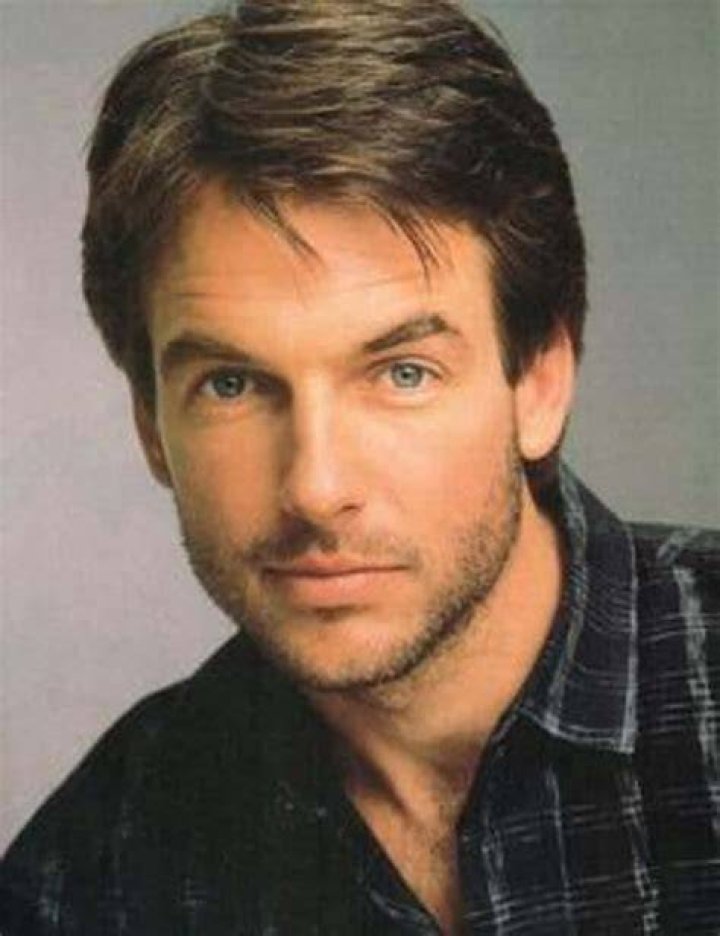 A young Mark Harmon Mark harmon, Young mark harmon, Actors