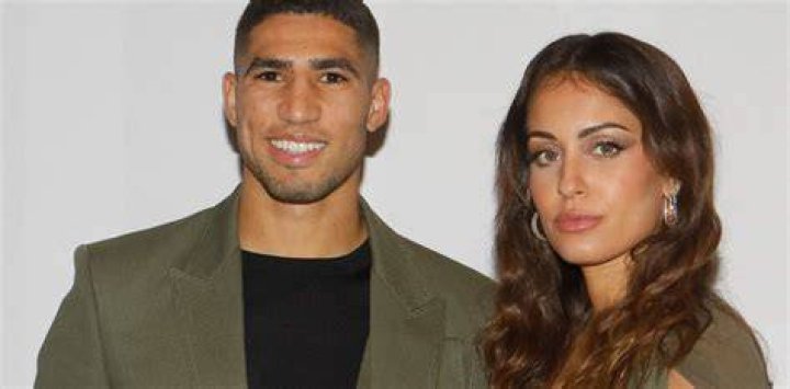 Achraf Hakimi sa femme Hiba Abouk encore critiqu&eacute;e, cette danse sexy
