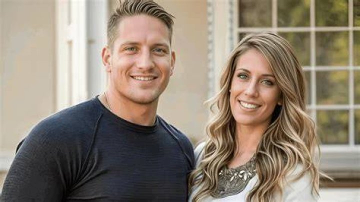 AJ Hawk Wife Laura Quinn Hawk And Their Family Of Six