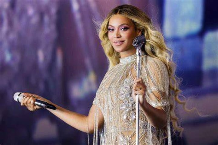All About Beyonce's Parents, Tina KnowlesLawson and Mathew Knowles