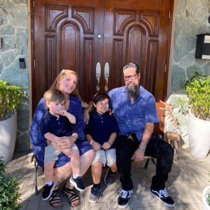 Christie Ashenoff Facts Wiki, Age, Family, Husband, Sons, Net Worth