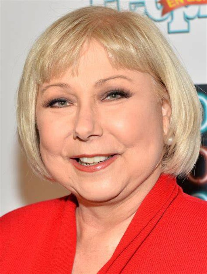 Cristina Saralegui Biography Net Worth, Family, Husband, Died