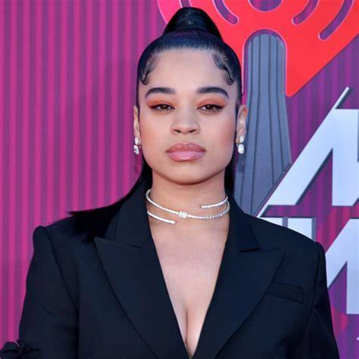 Discover Ella Mai's Height: Uncovering The Secrets Behind Her Success