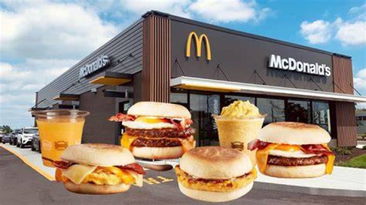 Does McDonald's pay weekly? And their salaries How I Got The Job