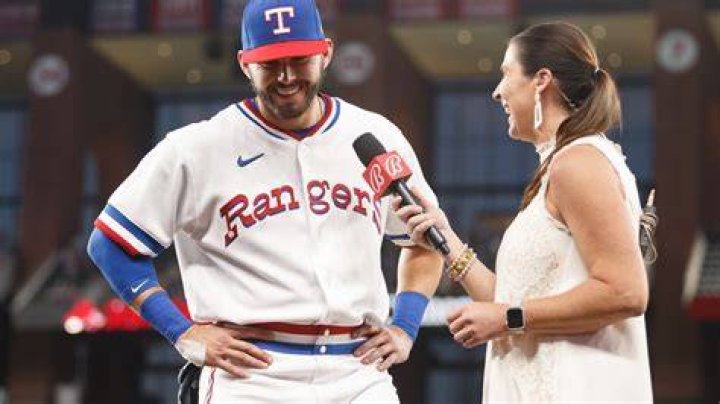 Emily Jones discusses Rangers 04/12/2022 Arizona Diamondbacks