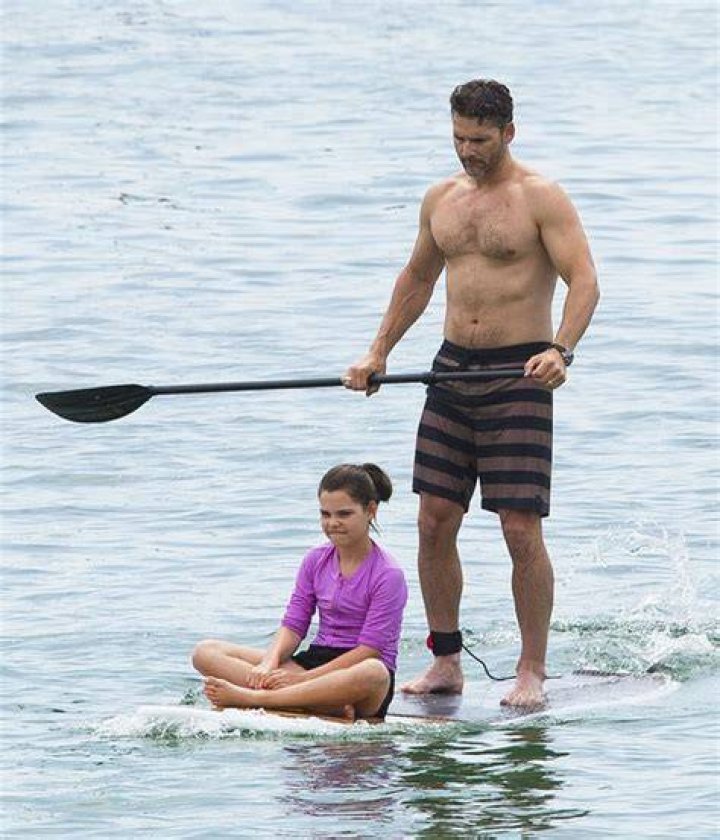 Eric Bana Enjoys Some Quality Family Time Teaching His Children to Paddle Board in Australia 