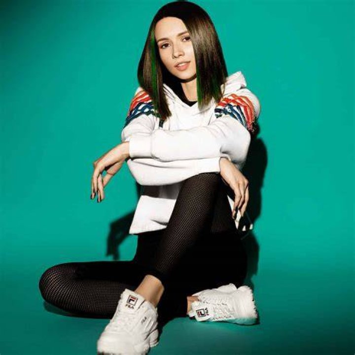 Feature Miss Monique [Interview + Premiere] Progressive Astronaut