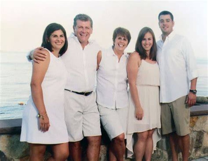 Geno Auriemma Family, Spouse, Children, Dating, Net Worth, Nationality