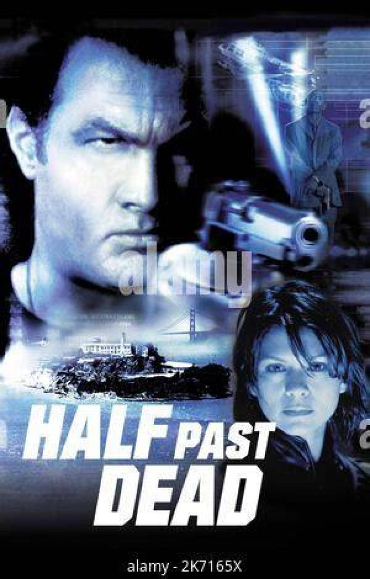 HALF PAST DEAD, Michael 'Bear' Taliferro, 2002, &copy;Sony Pictures/courtesy