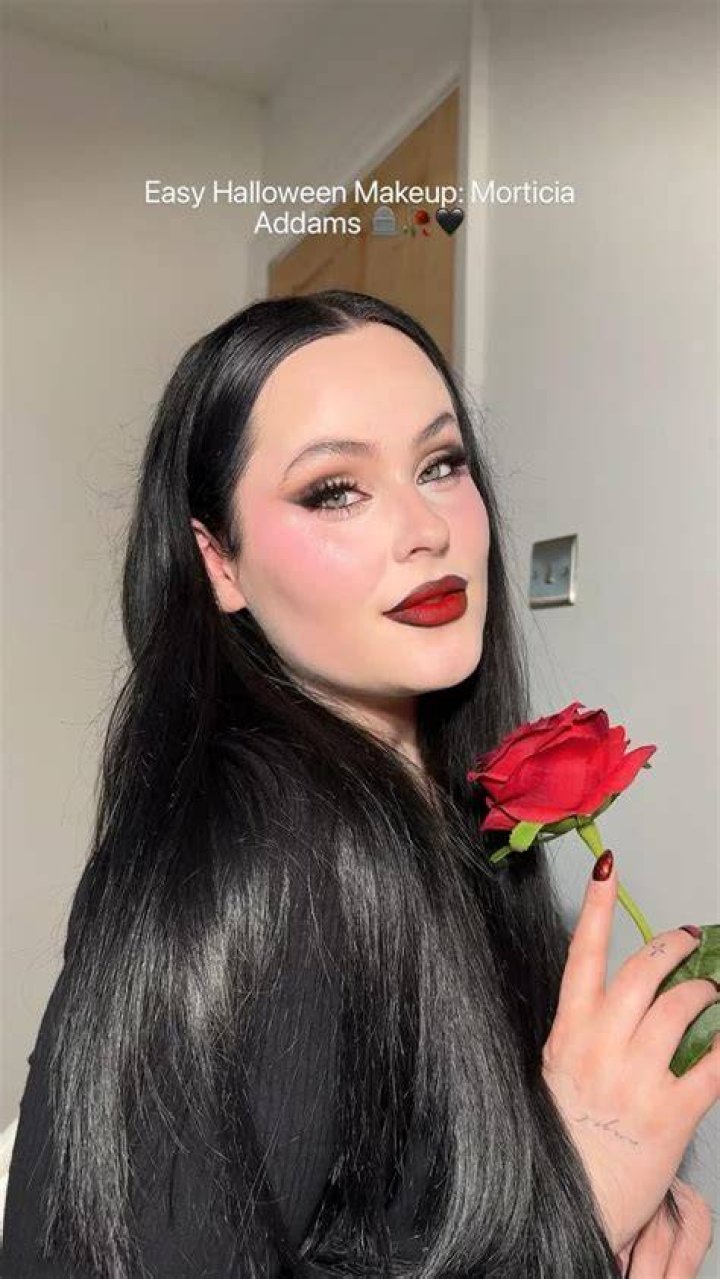 Halloween Horror, Halloween Makeup, Morticia And Gomez Addams, Addams