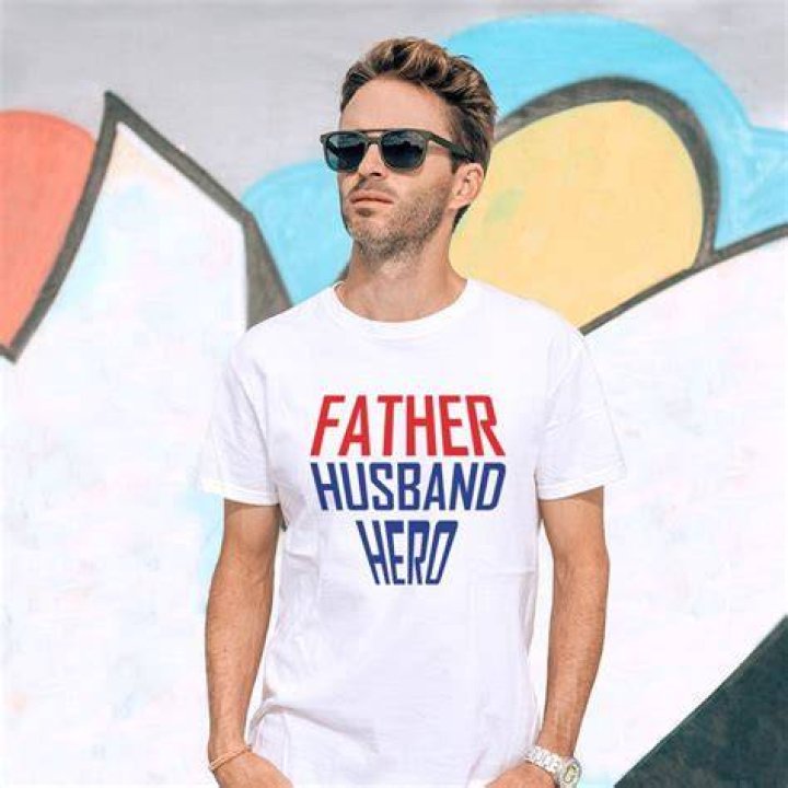 Harvey, Husband, Mens Tops, T Shirt, Celebs, Actors, Male, Beauty