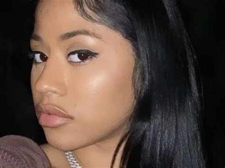 Hennessy Carolina could never post enough flexing poses &mdash; Attack The