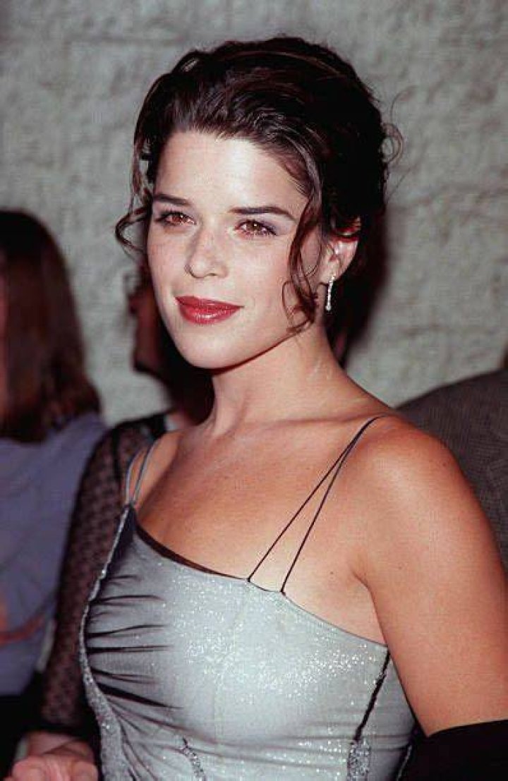How Old Are Neve Campbell's Children With JJ Feild?