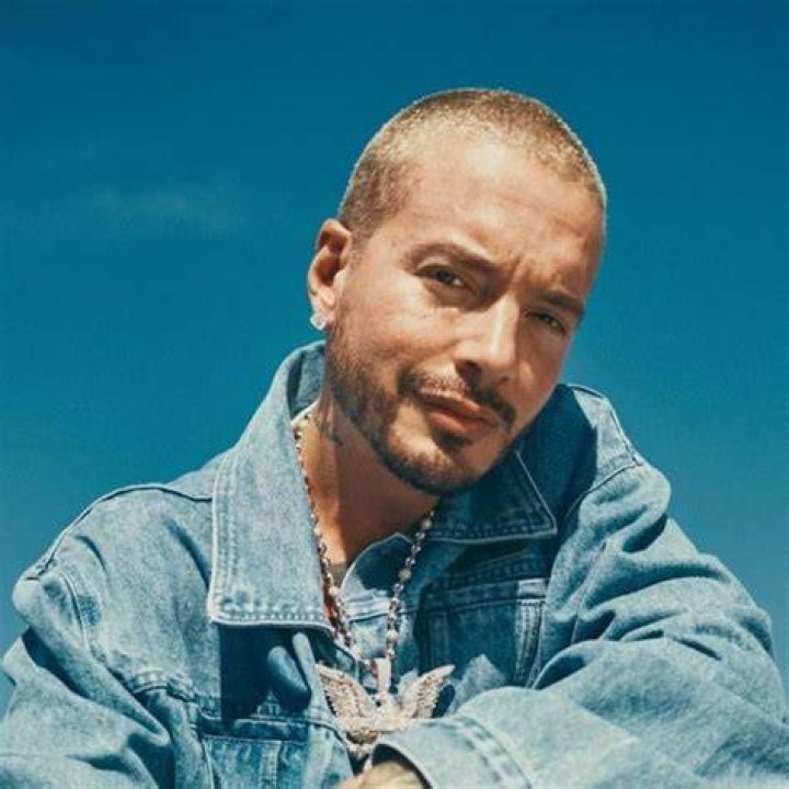 J Balvin umazyoga4u