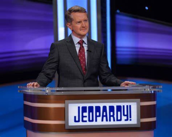 Jeopardy! host Ken Jennings share rare photo of son Dylan, 19, & fans