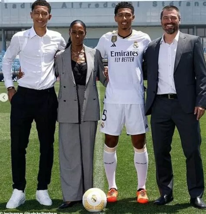 Jude Bellingham net worth 2021 How much does the Dortmund midfielder