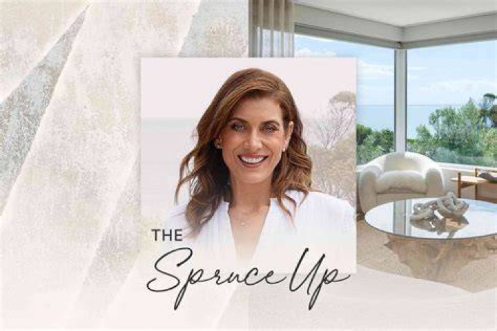 Kate Walsh is selling her Encino, California home