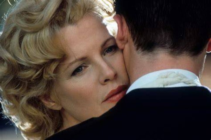 Kim Basinger Movies 5 Life (& Love) Lessons From From Her Biggest Hits