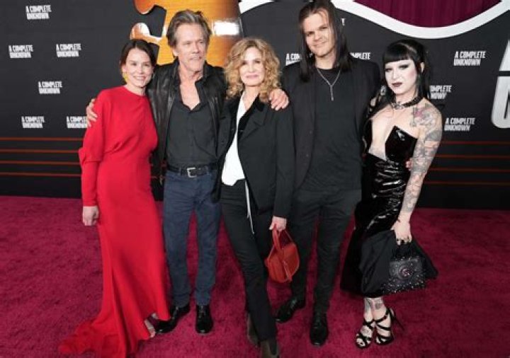 Kyra Sedgwick Kevin Bacon Kids Kevin bacon daughter sosie Kyra