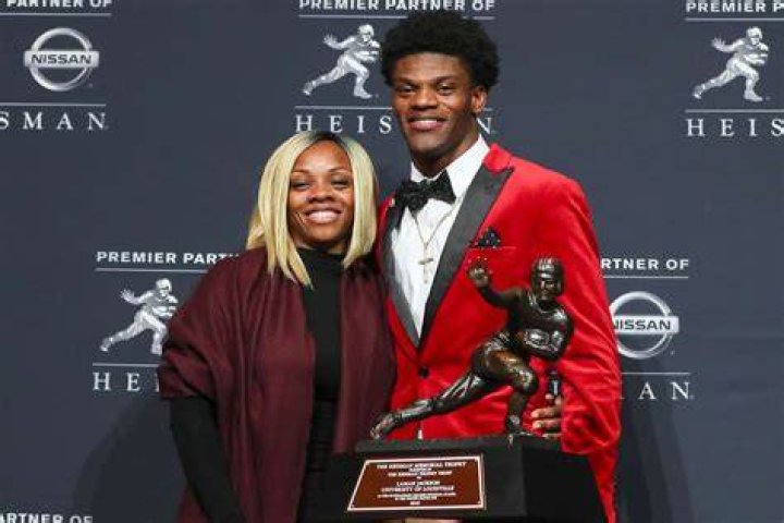 Lamar Jackson Mother About Felicia Jones in Brief! [2023 Update