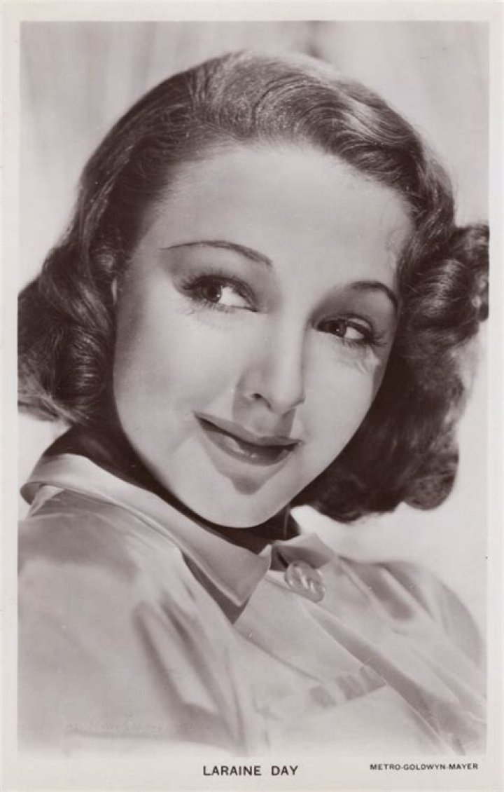 Laraine day에 관한 Pinterest 아이디어 상위 25개 이상 Film noir, 플라이 피싱 및 Cary Grant