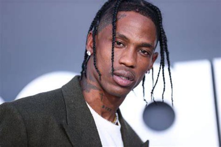 Le rappeur Travis Scott interdit de concert aux pyramides de Gizeh en