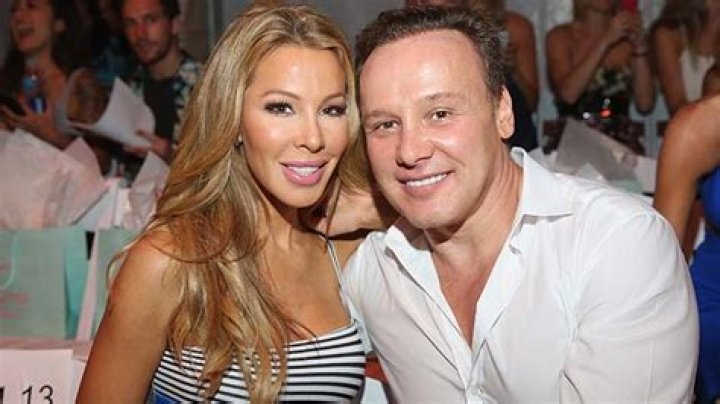 Lisa Hochstein Bio, Age, Height Models Biography