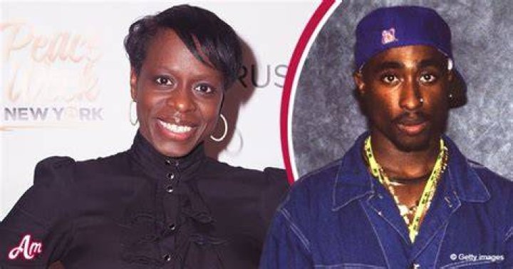 Meet Tupac&rsquo;s HalfSister Sekyiwa Shakur Who Is Now 44 Years Old (2023)