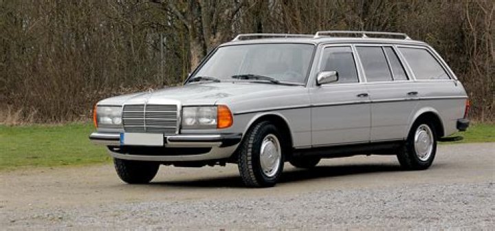 Mercedes Benz S123 200T 735 Praktisch, klassisch, sch&ouml;n. Sternwarter