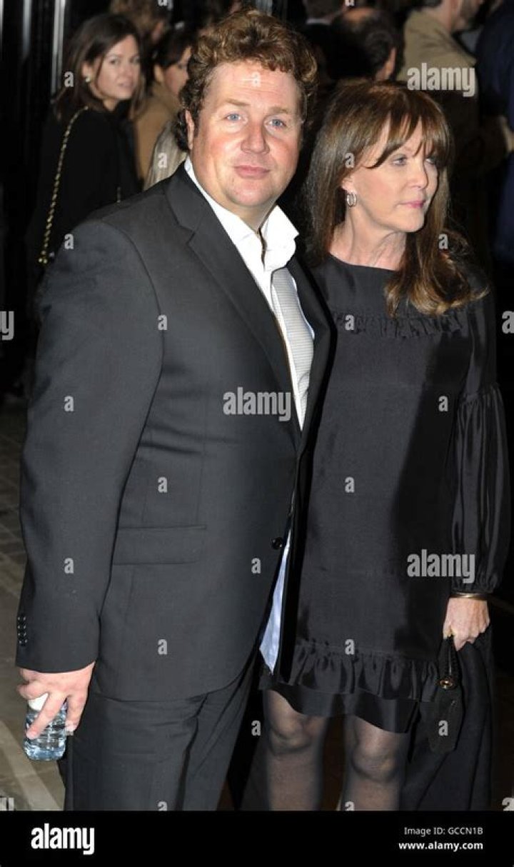 Michael Ball Wife Cathy McGowan, Age, Cancer, Marriage NAYAG News