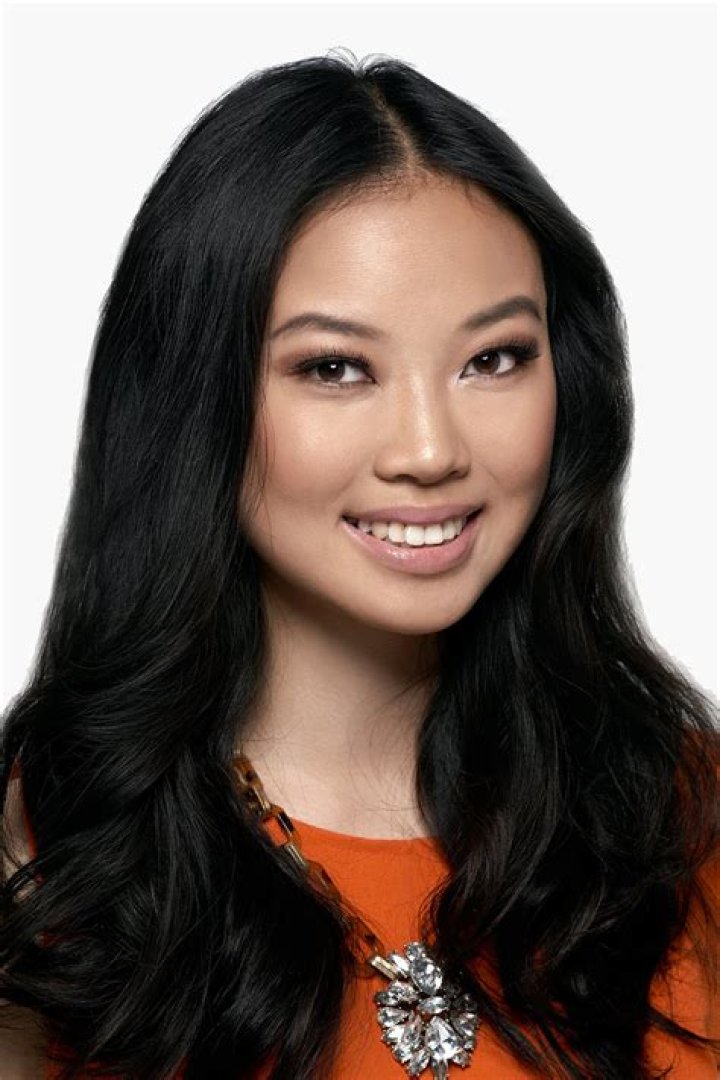 Miss Chicago Chinatown uses platform to promote girls in STEM UIC today