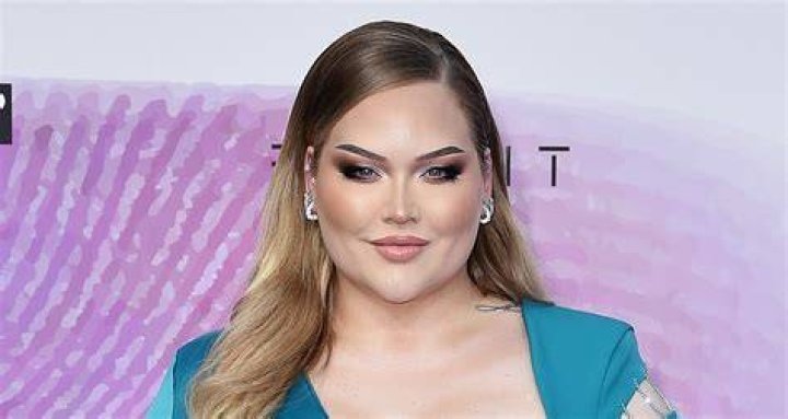 NikkieTutorials has married her longterm partner Dylan Drossaers PopBuzz