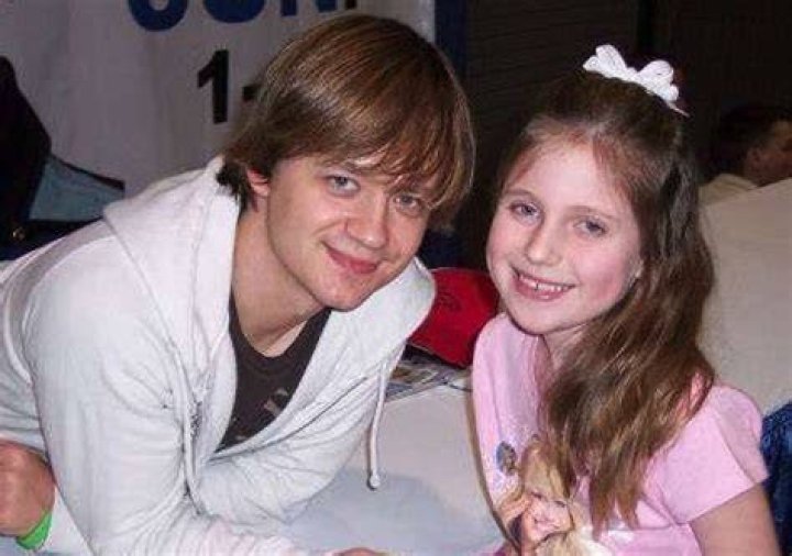 Noah Earles a daughter of Jason Earles