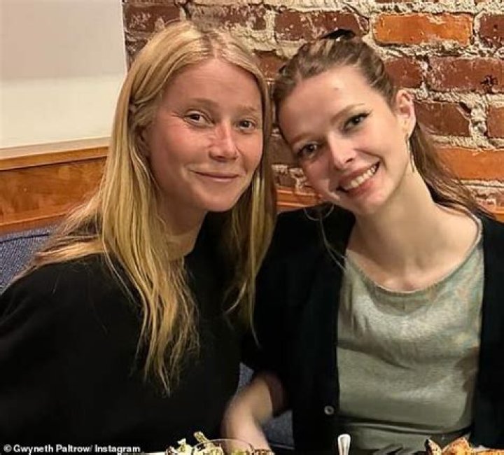 Paltrow Shared Rare Photos of 16YearOld Apple Martin&mdash;And She