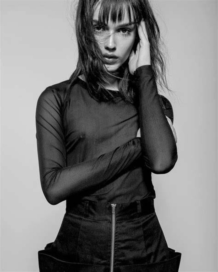Picture of Gabrielle Joie