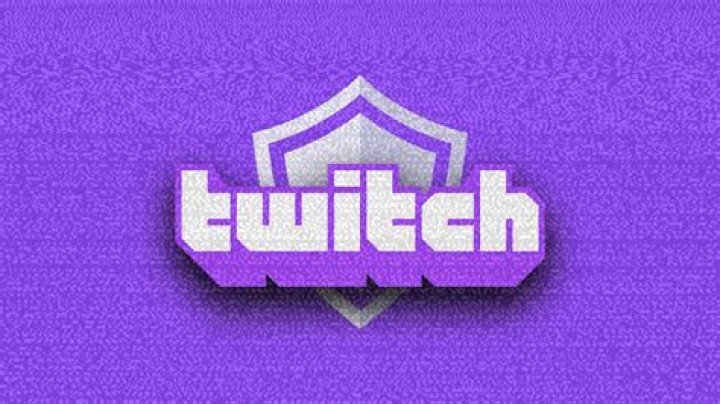 Q&A With Twitch's Alex & Andrea Botez (BotezLive) Streamer Bowl IV