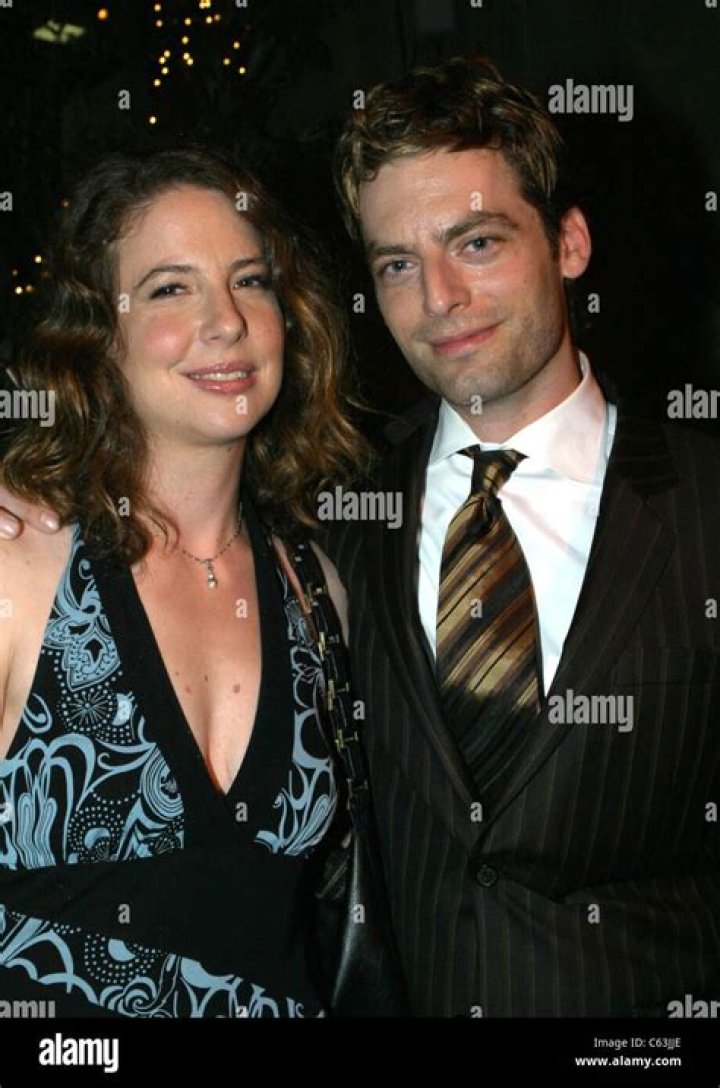 Robin Weigert y Justin Kirk PreEmmy en la recepci&oacute;n en el restaurante Spago de Beverly Hills