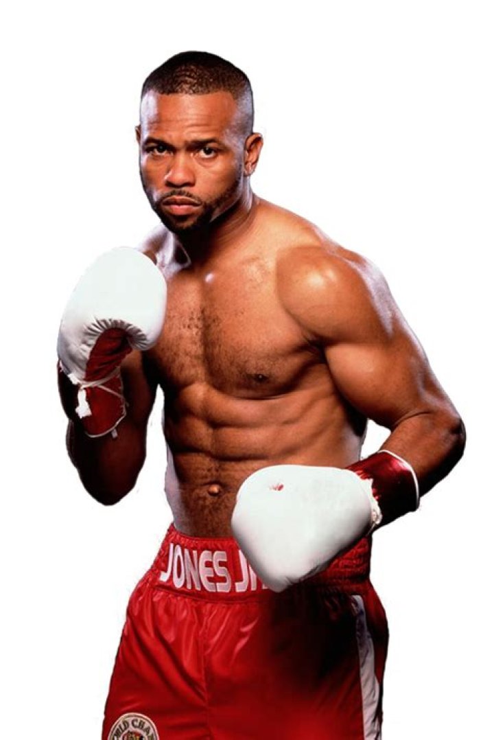 Roy Jones Jr returns to ring to beat fan by technical knockout in