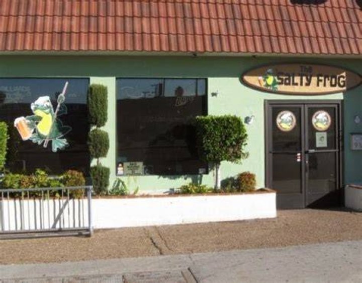 Salty Frog's Bar & Grill BarTab Magazine