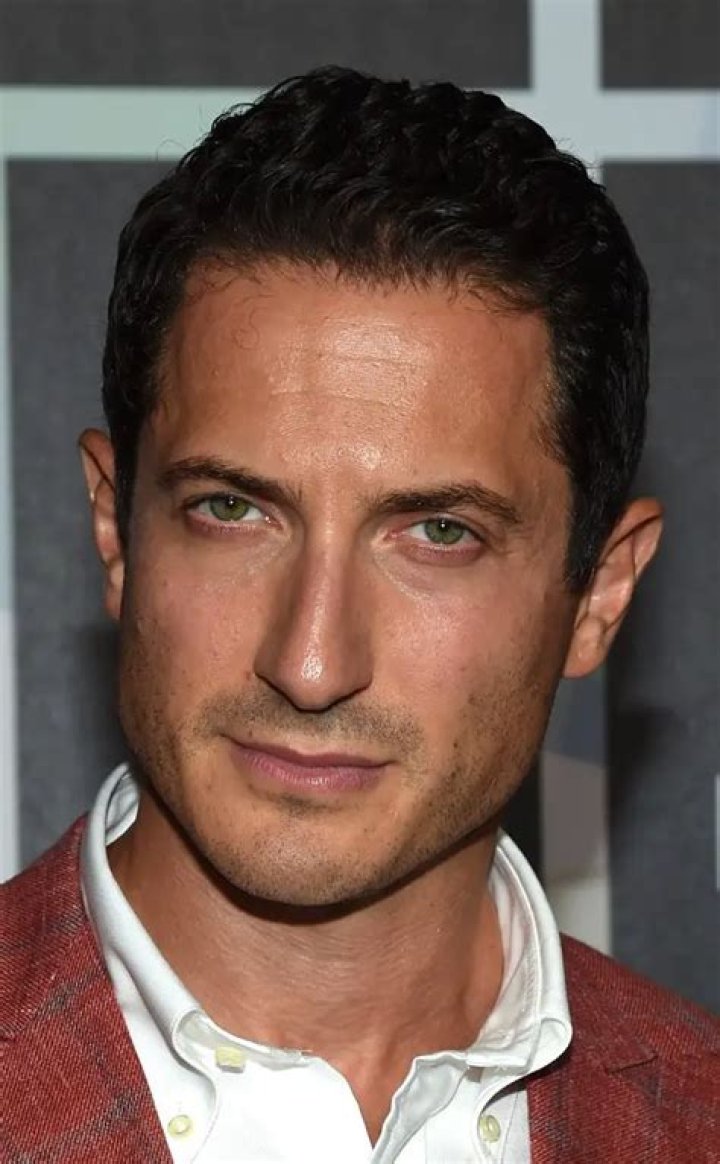 Sasha Roiz Ethnicity of Celebs