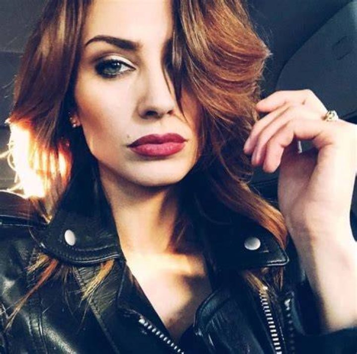 Seraina Schonenberger Biography Line