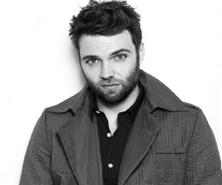 Seth Gabel Bio, Facts, Family Life of Actor