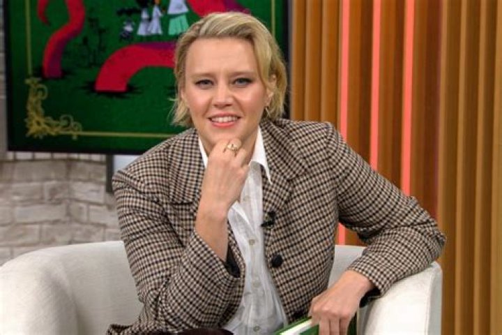 SNL’s Kate McKinnon and Beth Kobliner talk money with kids Beth Kobliner