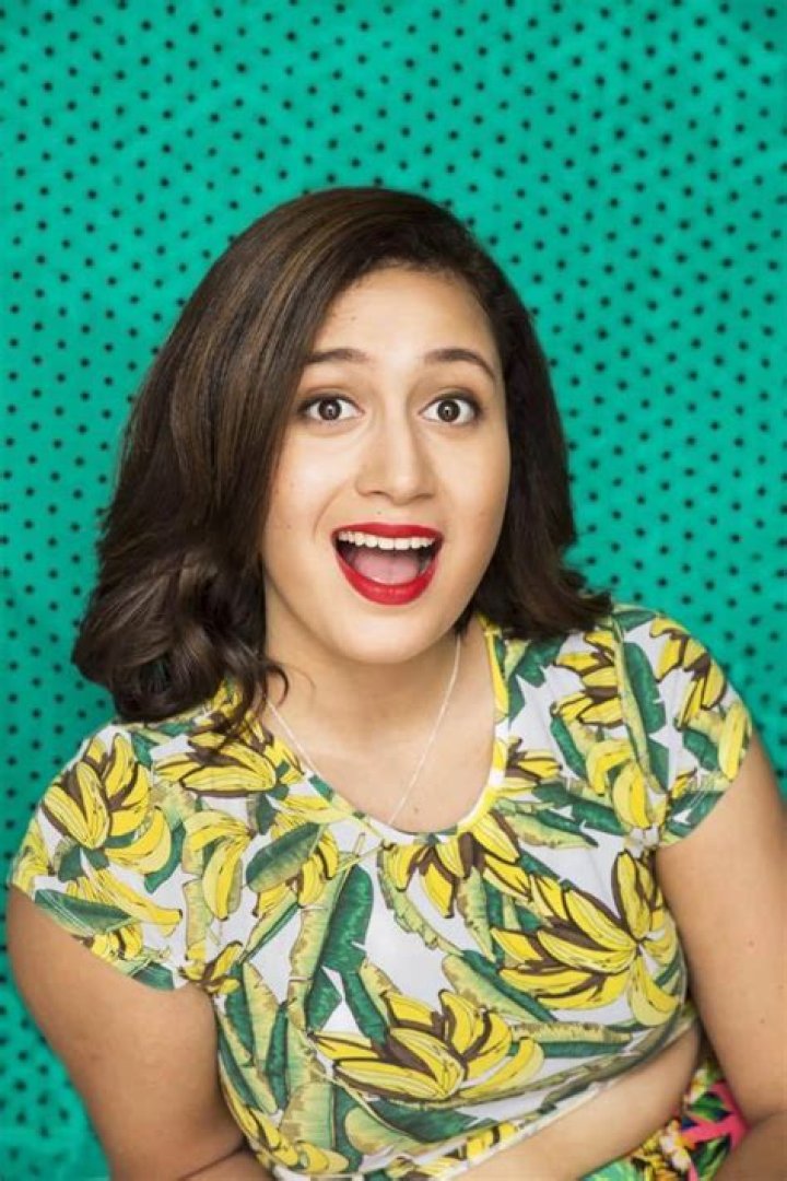 Starstruck&rsquo;s Rose Matafeo Wants to Save the Vanity Fair