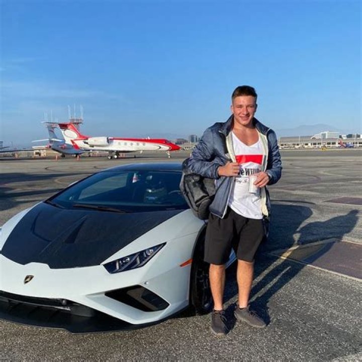 Stevewilldoit (Youtuber) Bio, Wiki, Dating, Age, Height, Weight