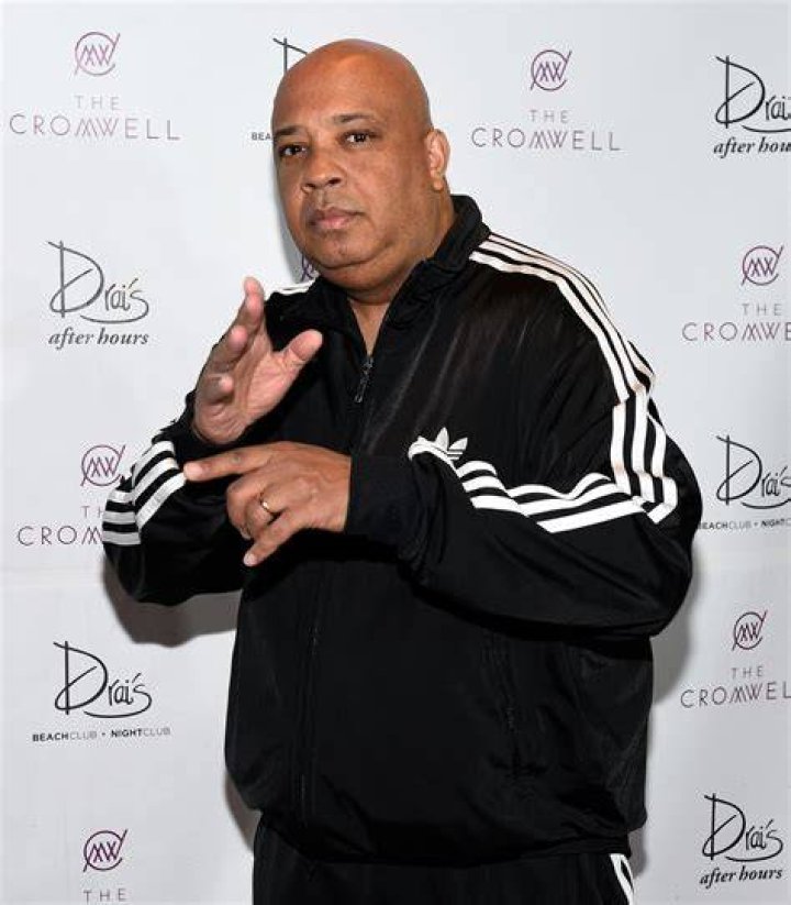Stream Rev Run's Renovation discovery+