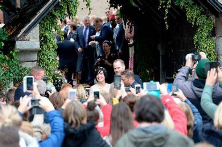 Stunning unseen photos of Bryn Williams and Sharleen Spiteri's wedding