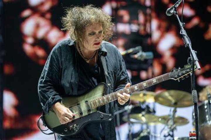 The Cure's Robert Smith on Rock Hall Induction 'I'm Fcking Old